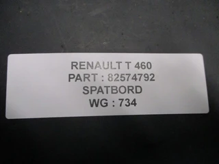 Renault - 82574792 // 82574790 spatbord Rechts en links T 460 image 3 thumbnail