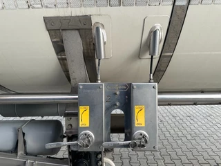 Van Hool N/A 2015 - FOOD / 39.000L / 3-COMP / INOX / NL-trailer / APK: 04/2026 image 35