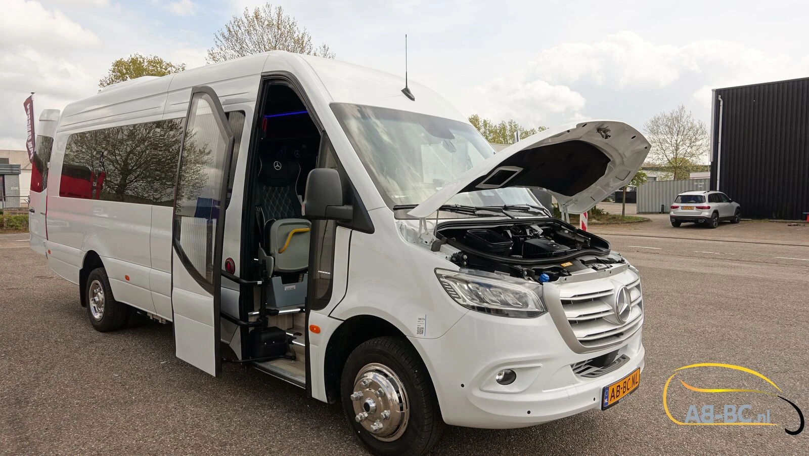 Mercedes-Benz Sprinter 2026 - Aveuro 519 CDI 21 seats EURO 6 obrázek 2