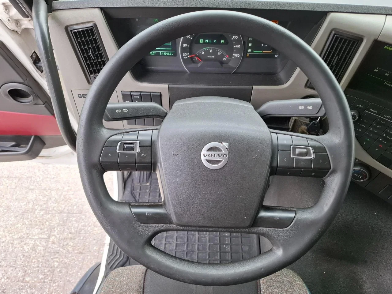 Volvo FM11-410 2014 - / HYDRAULICS / ONLY:511042 KM / AIRCO / FRIDGE / AUTOMATIC / EURO-6 / 2014 imagem 13
