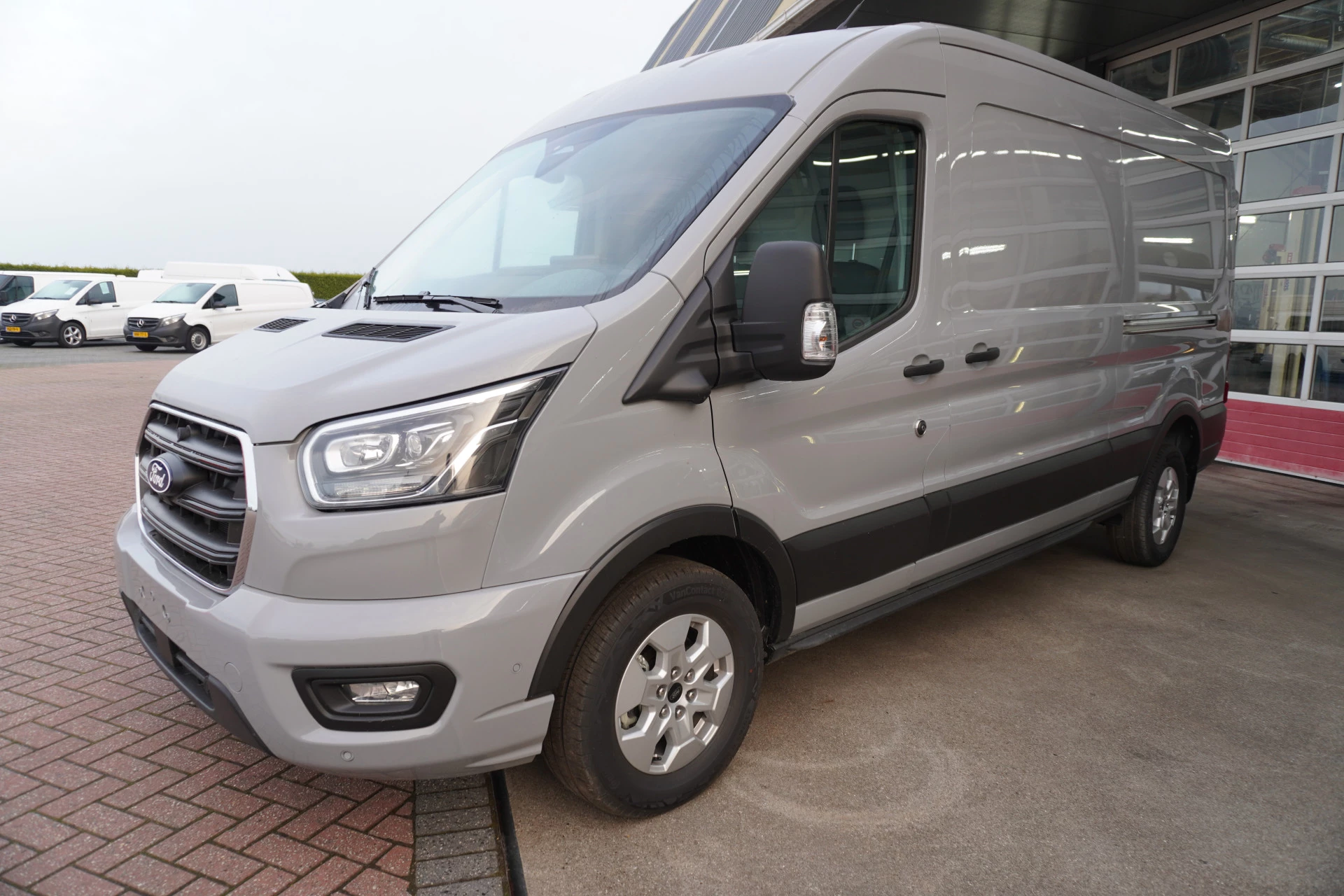 Ford Transit 2024 - 350L 2.0 TDCI 165PK L3H2 Limited Automaat Schuifdeur L+R imagen 9