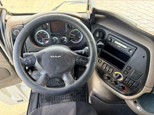 DAF XF 105.460 2012 - ATE SPACECAB (EURO 5 / AS-TRONIC GEARBOX / ZF-INTARDER / 870+430 LITER DIESELTANK / AIRCONDITIONING) afbeelding 8
