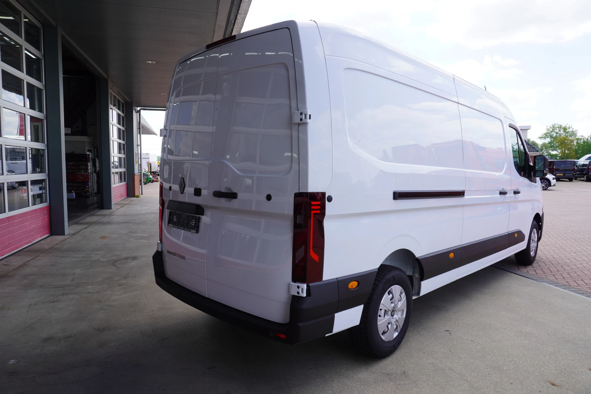 Renault Master 2024 - T35 2.0 dCi 150PK L3H2 obrázek 4