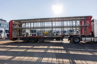 Lecitrailer 2012 - CUELLO CISNE 3E-RD+DOUBLE ETAGE+DHOLLANDIA 2TON zdjęcie 3 miniatura