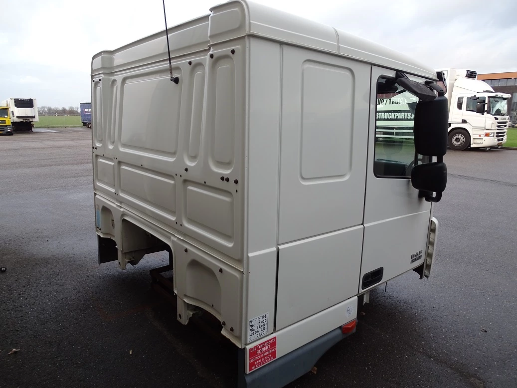 DAF 2010 - XF105 COMFORT CAB zdjęcie 2