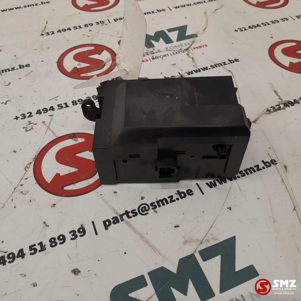 Mercedes-Benz 2015 - Occ contactslot Mercedes afbeelding 3