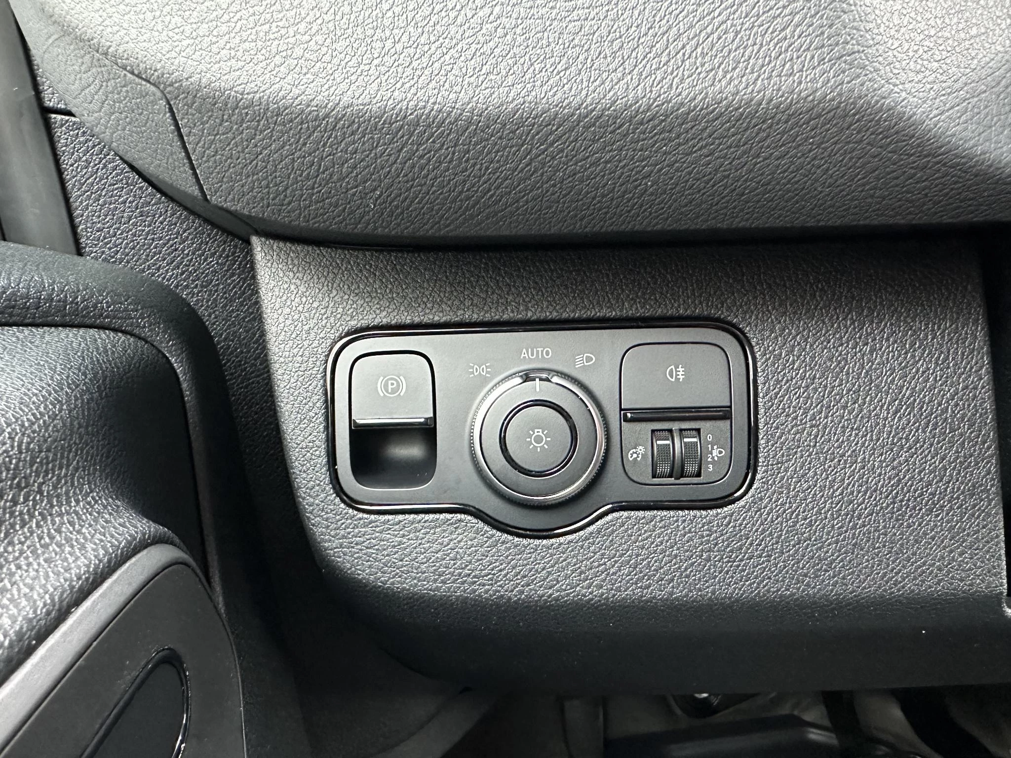 Mercedes-Benz eSprinter 2023 - L2H2 SoH 97% Camera Airco 55kwh image 14