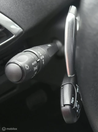 Peugeot 3008 2020 - Aut.| LED | Navi | Camera | PDC | 6M Garantie imagen 18