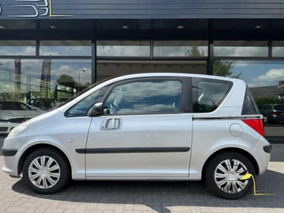 Peugeot 1007 2006 - 1.6-16V Gentry / apk 8-2027 afbeelding 2 miniatuur