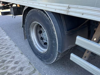 Mercedes-Benz Antos 1836 4x2 Closed Box, double floor 2016 - N/A zdjecie 17