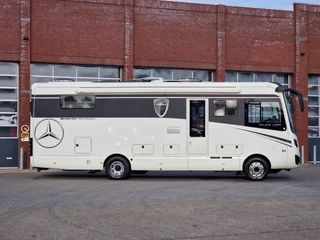 Mercedes-Benz N/A 2018 - Morelo Palace Liner 97 GO Slide-Out 300pk Slide-Out + Smart Garage image 11
