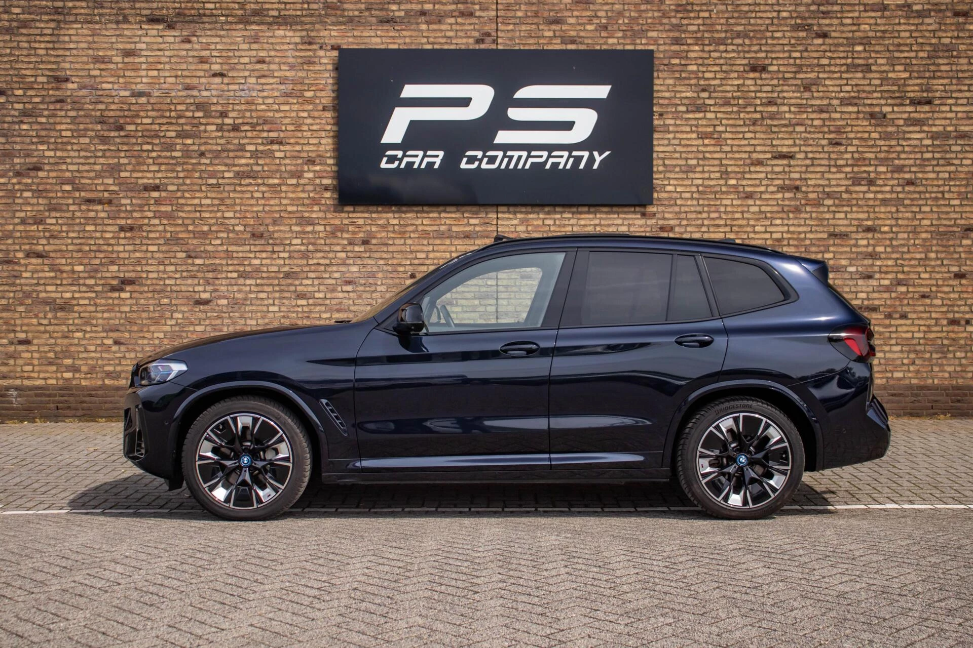 BMW iX3 2022 - Impressive 80 kWh LCI M-Sport, BTW, Pano, Laser zdjęcie 3