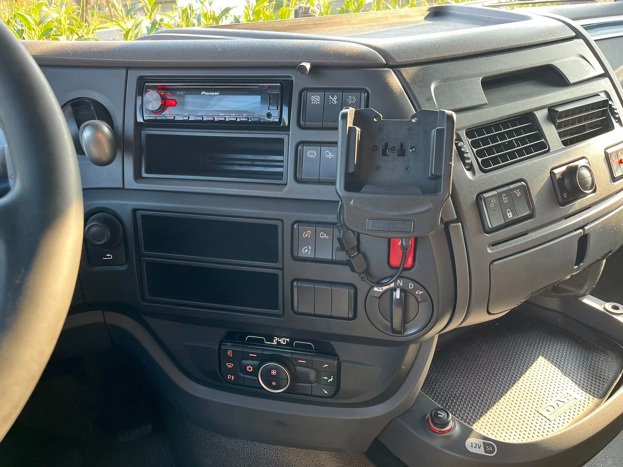 DAF XF 450 2018 - FT Lowdeck Bild 21