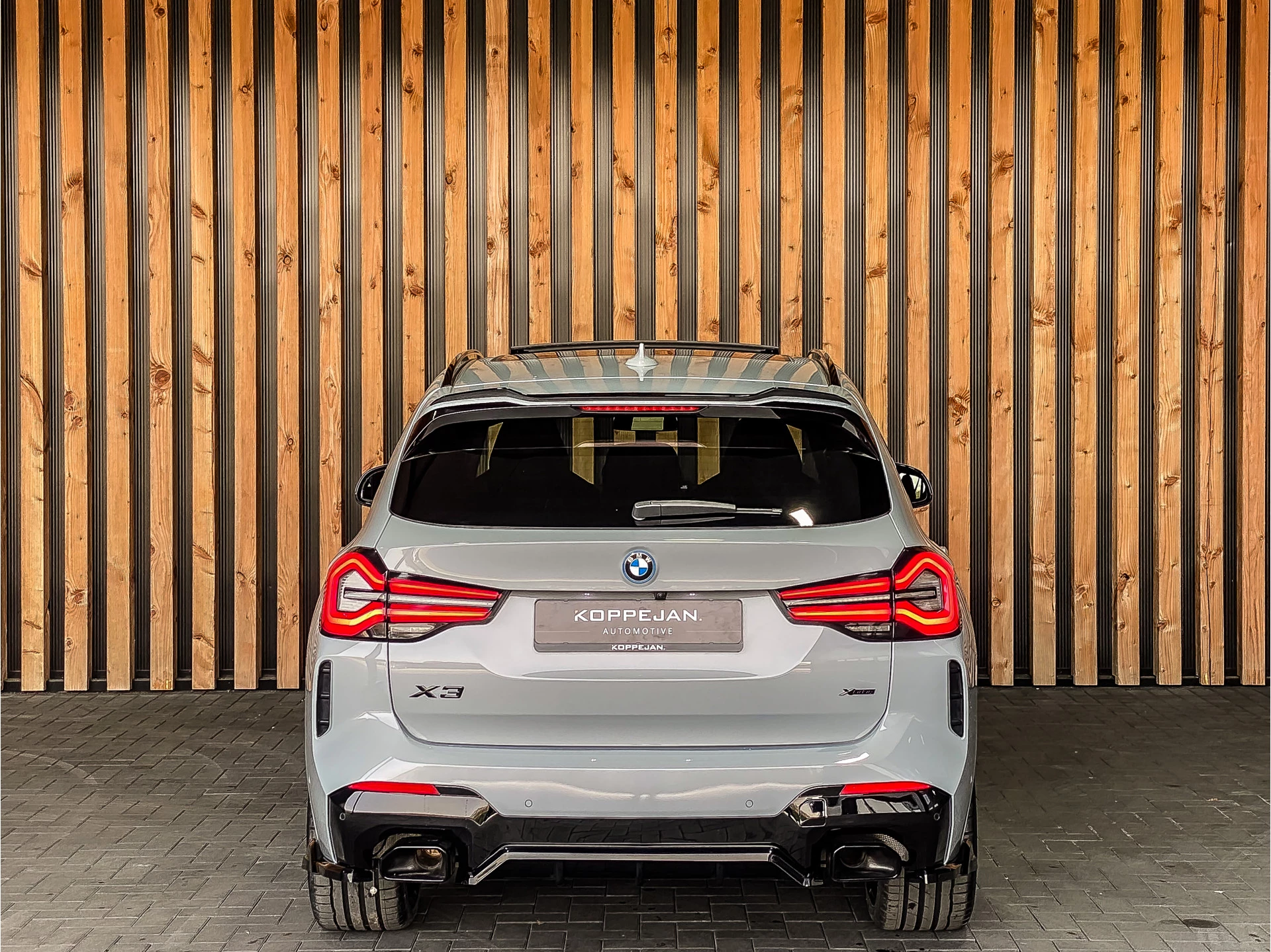 BMW X3 2023 - xDrive30e 292PK High Executive M-Sport afbeelding 25