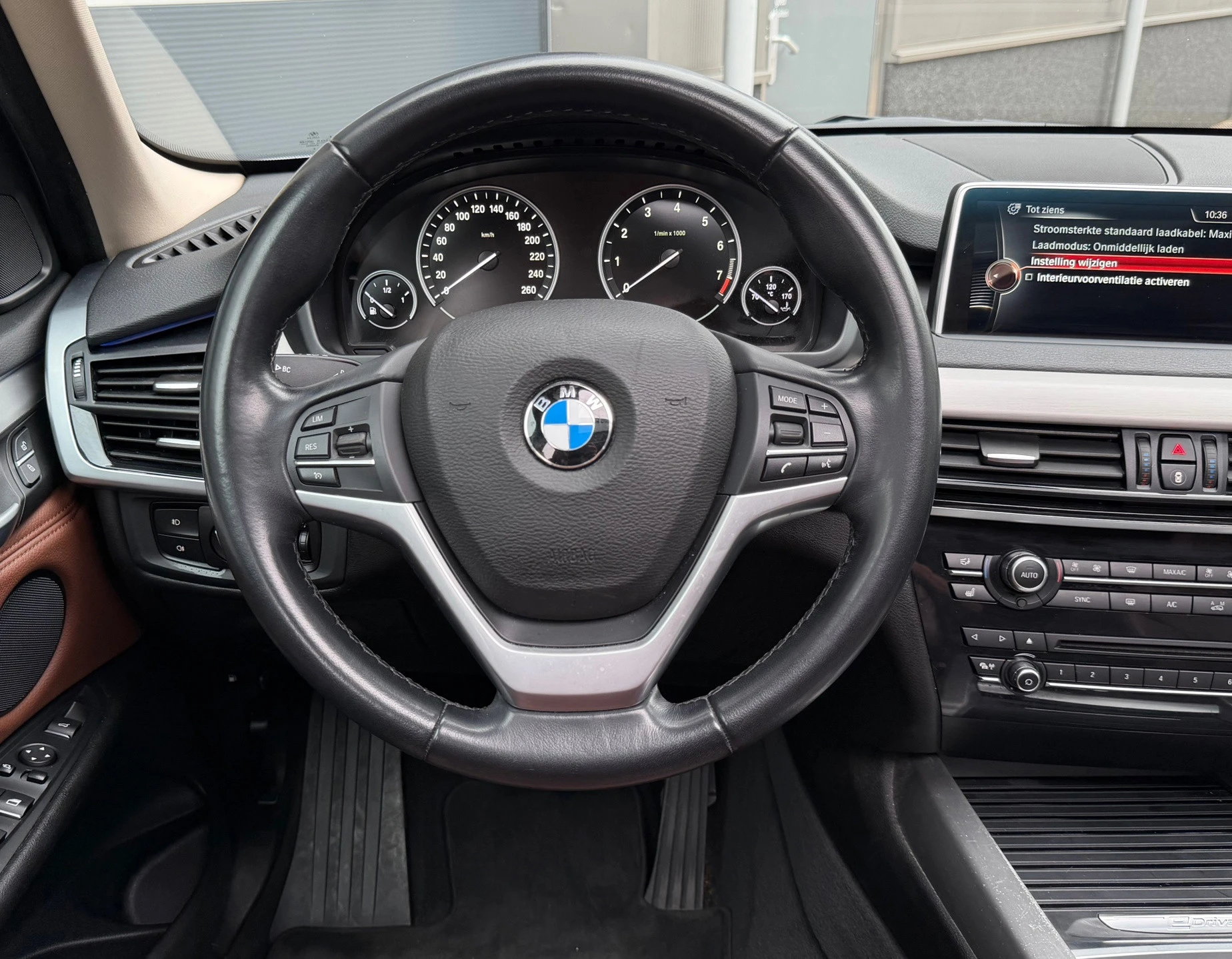 BMW X5 2015 - XDrive40e iPerformance High Executive bj.2015 Pano|Navi|Nap. afbeelding 19