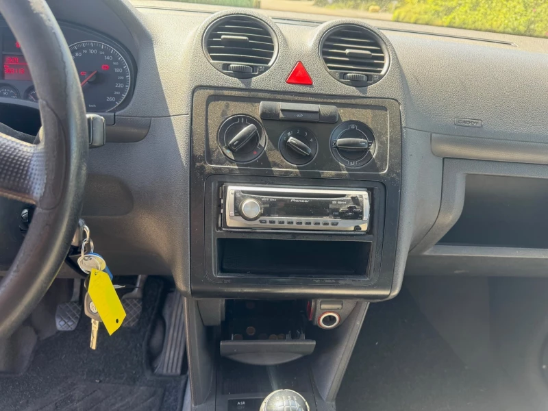 Volkswagen Caddy 2006 Bild 13