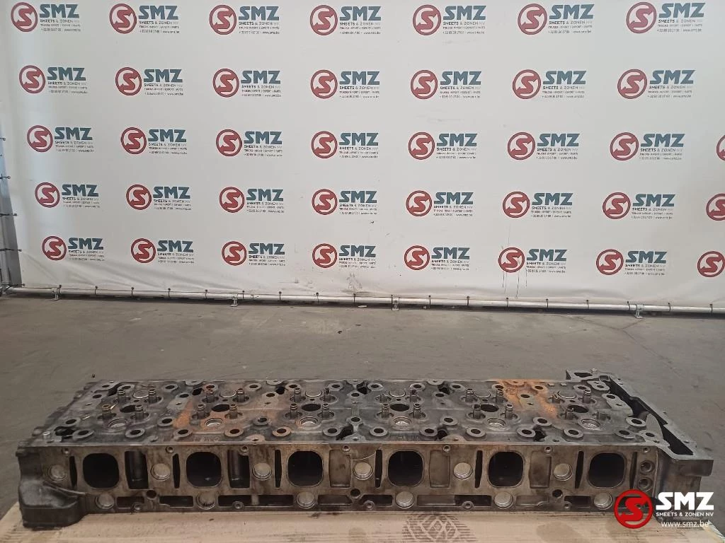 Mercedes-Benz - Occ cilinderkop zonder kleppen DD16 Mercedes afbeelding 1