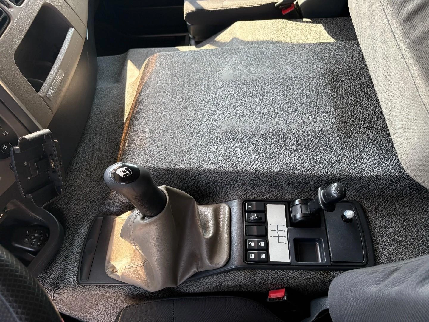 Renault Premium 2012 image 15