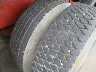 MAN 26.321 1980 - 6x4 , 3 way tipper , ZF Manual , Spring suspension bild 16