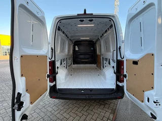Renault Master 2026 - Red Edition E-TECH L3H2 NIEUW/ VOORRAAD / 22kW boardlader zdjecie 24