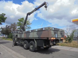 DAF YHZ 2300 1988 - 6X6 + HIAB CRANE image 5