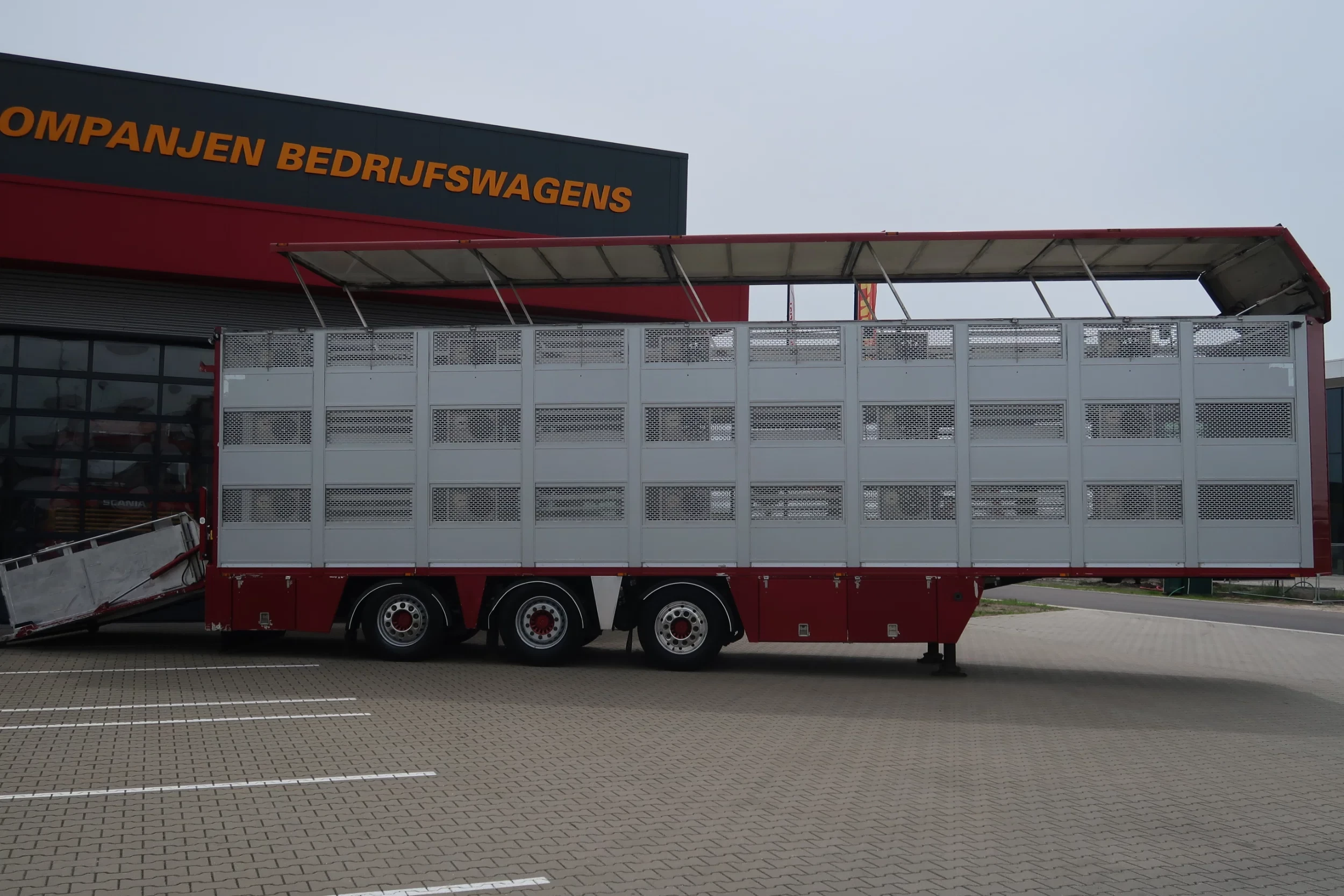Van Hool 2015 - Bekkers Type 1 92.10 m2 imagem 4