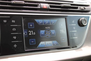 Citroën C4 Picasso 2016 - 1.6 e-THP Exclusive Automaat Trekhaak Stoelmassage !!NIEUWBINNEN!! bild 19
