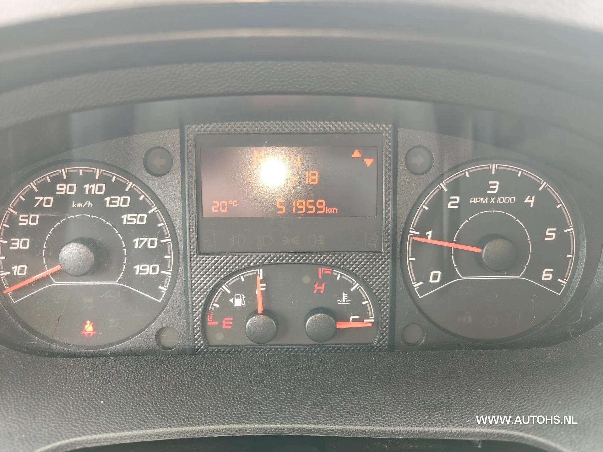 Citroën Jumper 2022 - 2.2 BlueHDi 120 L1H1 Club , lage km , Apk juni 2027 , Euro 6 , 1e Eig. Mooie bus. image 16