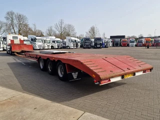 Van Hool SZ-302 1978 - Low loader - 3 axle - Ramps - Extendable - Steel suspension afbeelding 16