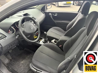 Renault Mégane 2005 - 1.6-16V Privilège Luxe APK tot 07-2027 obrazek 8
