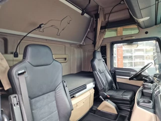 MAN TGX 2020 - 18.640 4x2 - Retarder - Full air - Leather - Full spec afbeelding 27