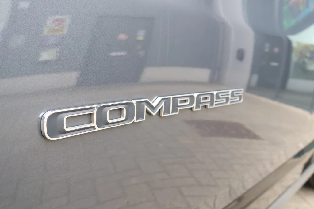 Jeep Compass 2025 - 1.5T SUMMIT e-HYBRID Automaat / Vol leder / 19 inch afbeelding 10