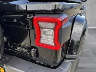Jeep Wrangler 2022 - Unlimited 4xe plug-in 380 Sahara afbeelding 29