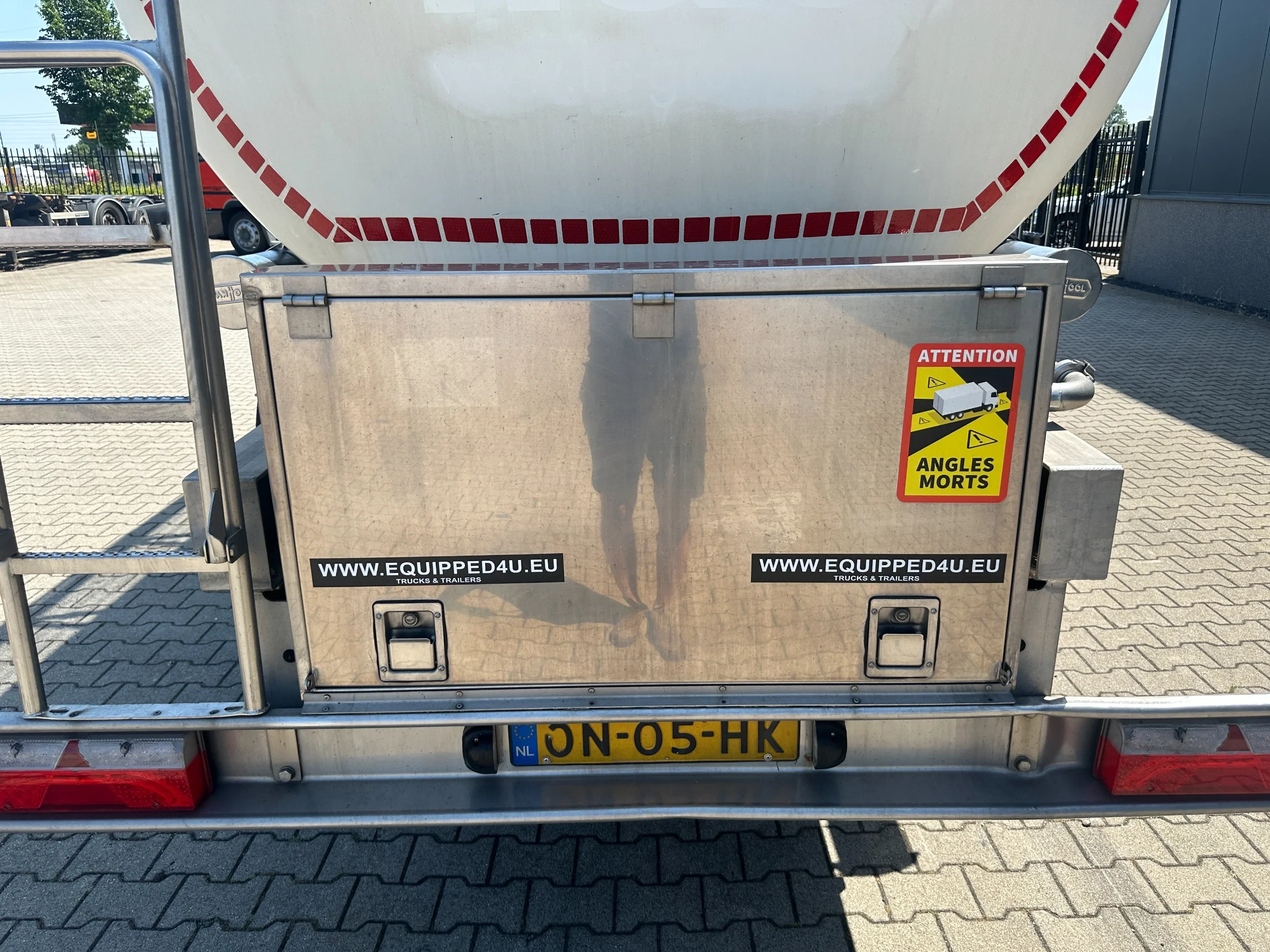 Van Hool 2014 - FOOD / RVS chassis / empty weight: 5.860kg / 29.500L / 1-comp.+ 1 baffel / discbrakes / NL / APK: 05/2027 afbeelding 5