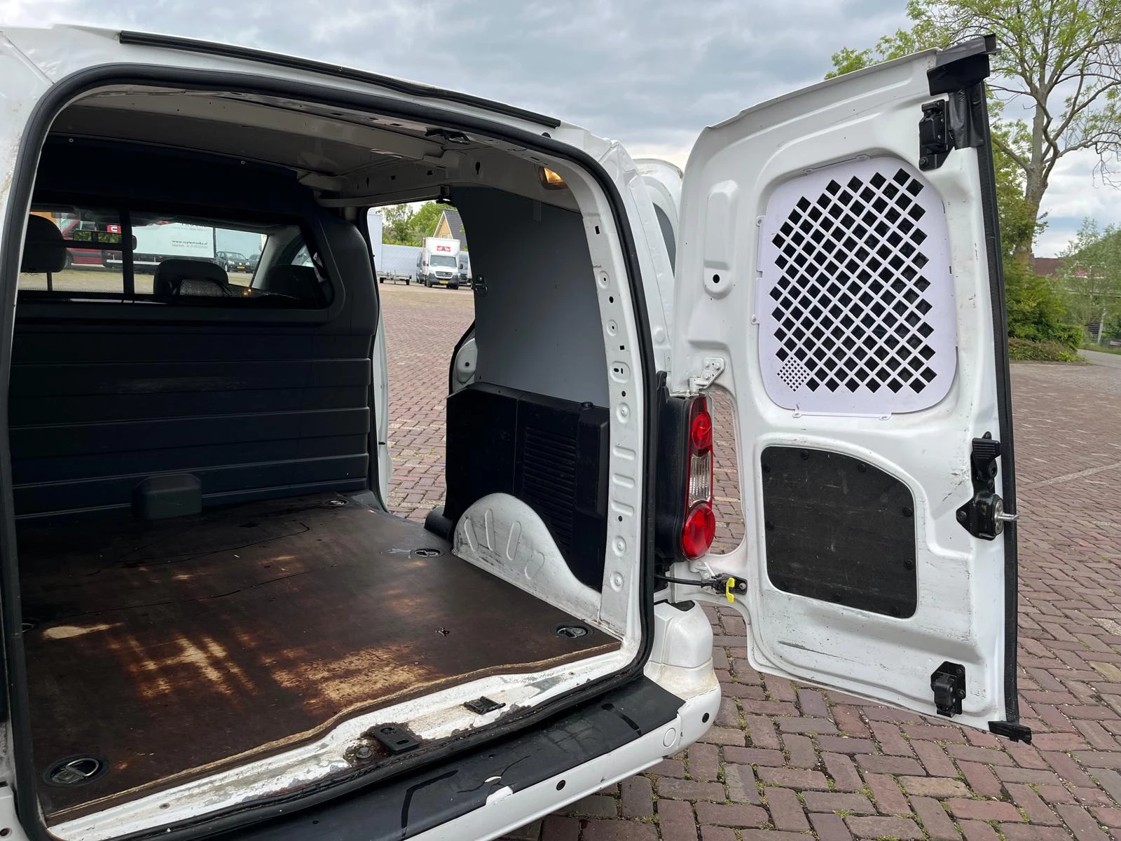 Citroën Berlingo 2015 - Zonder APK immagine 12