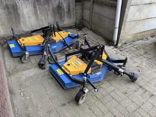 RVT cirkelmaaier 120 en 180 cm gebruikt voor minitractor 2024 afbeelding 3 miniatuur