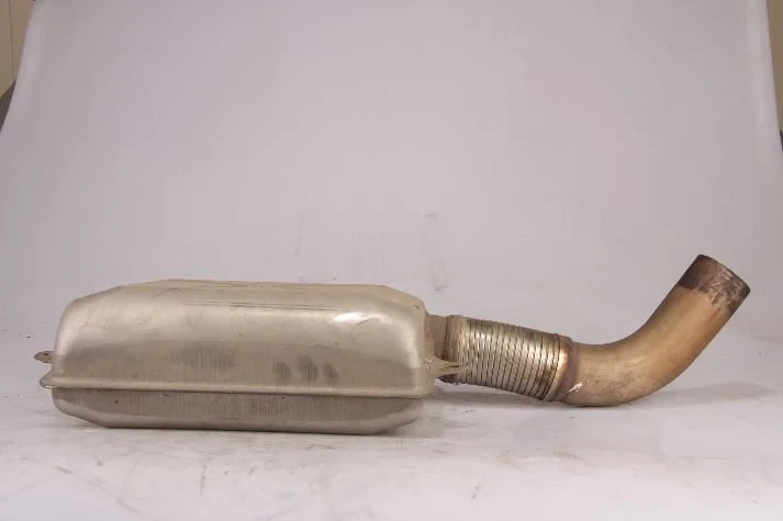Mercedes-Benz MB - Exhaust System Voordemper MP4 imagem 1