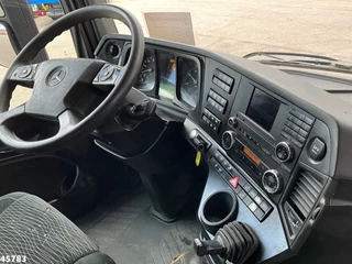 Mercedes-Benz Arocs 3251 8x4 Euro 6 HMF 26 Tonmeter laadkraan 2016 - N/A image 12