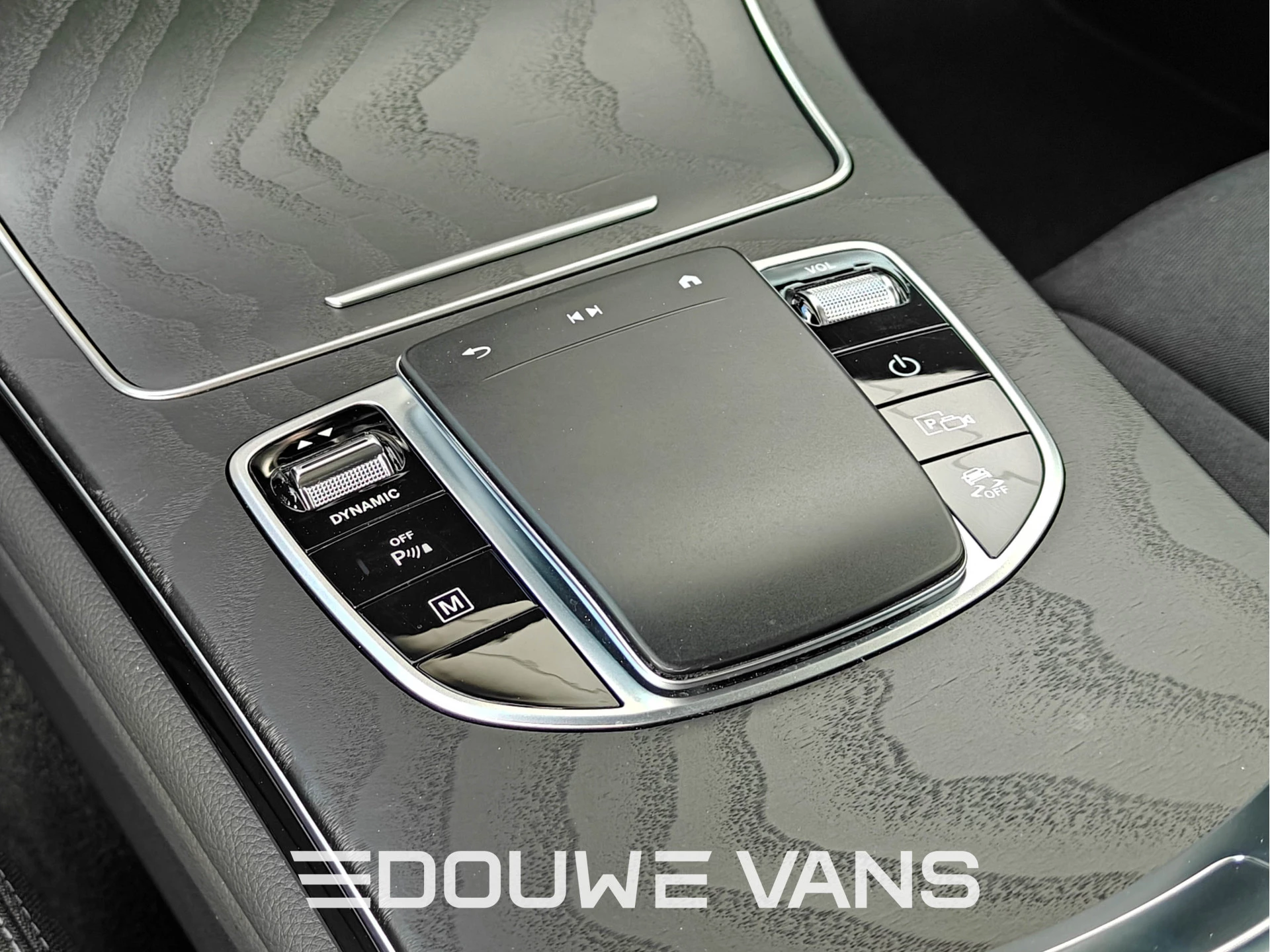 Mercedes-Benz GLC 2021 - 300e 4Matic Airco Ambiente Night Pakket Trekhaak obrázek 21