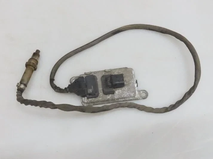 Scania - Electrical System NOx sensor na kat. Scania afbeelding 1