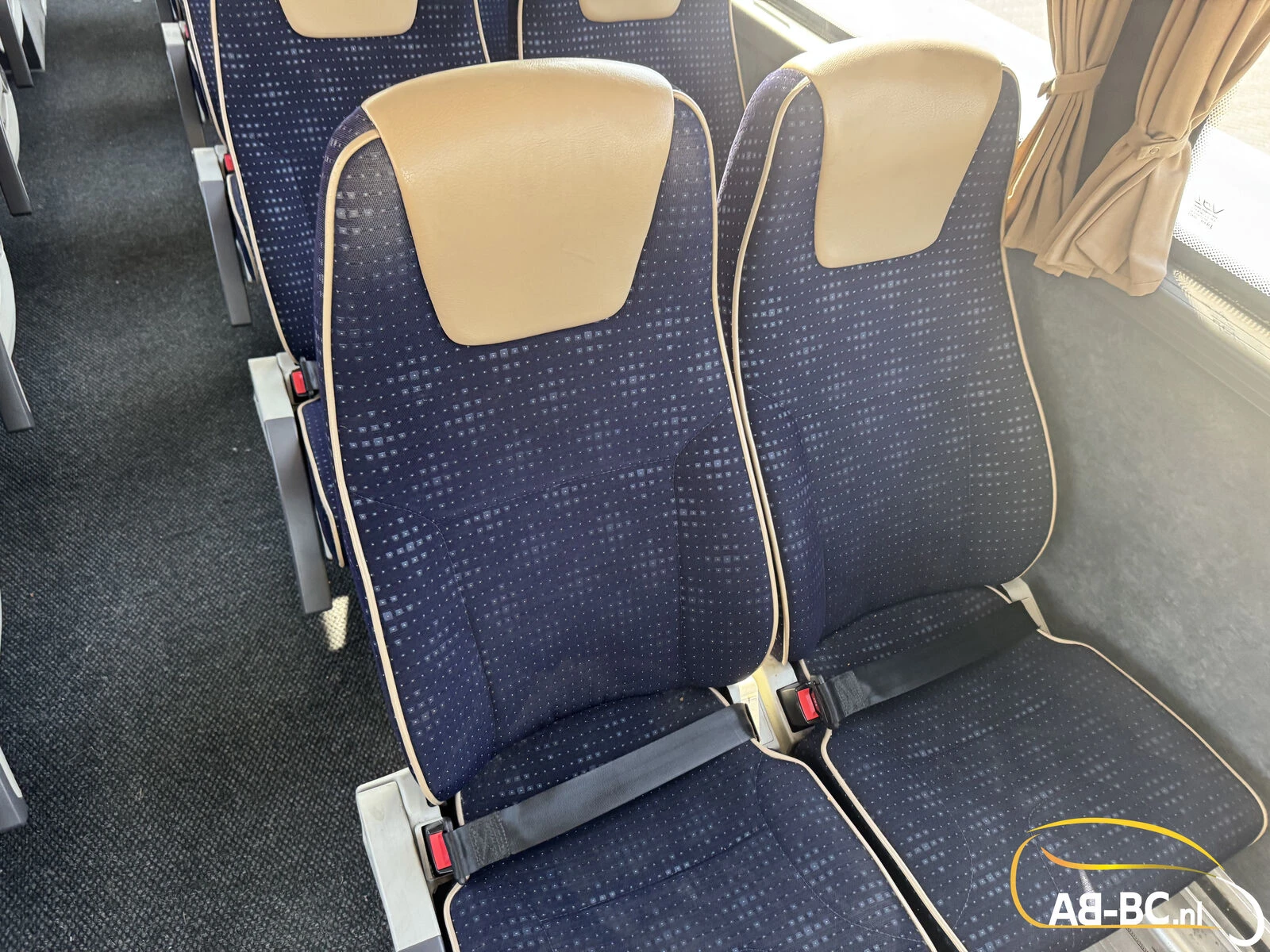 VDL Futura FHD2-129-440 54 seats EURO 6 2015 Bild 25