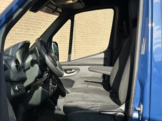 Mercedes-Benz Sprinter 2022 - 315CDI 150PK L2H2 3.500KG Trekhaak / Carplay / Imperiaal image 2 miniature