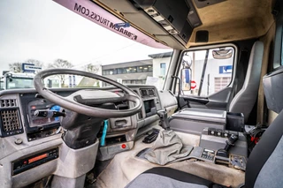 Renault N/A 2004 - KERAX 370 + PALFINGER 15T/M+2EXT. image 17