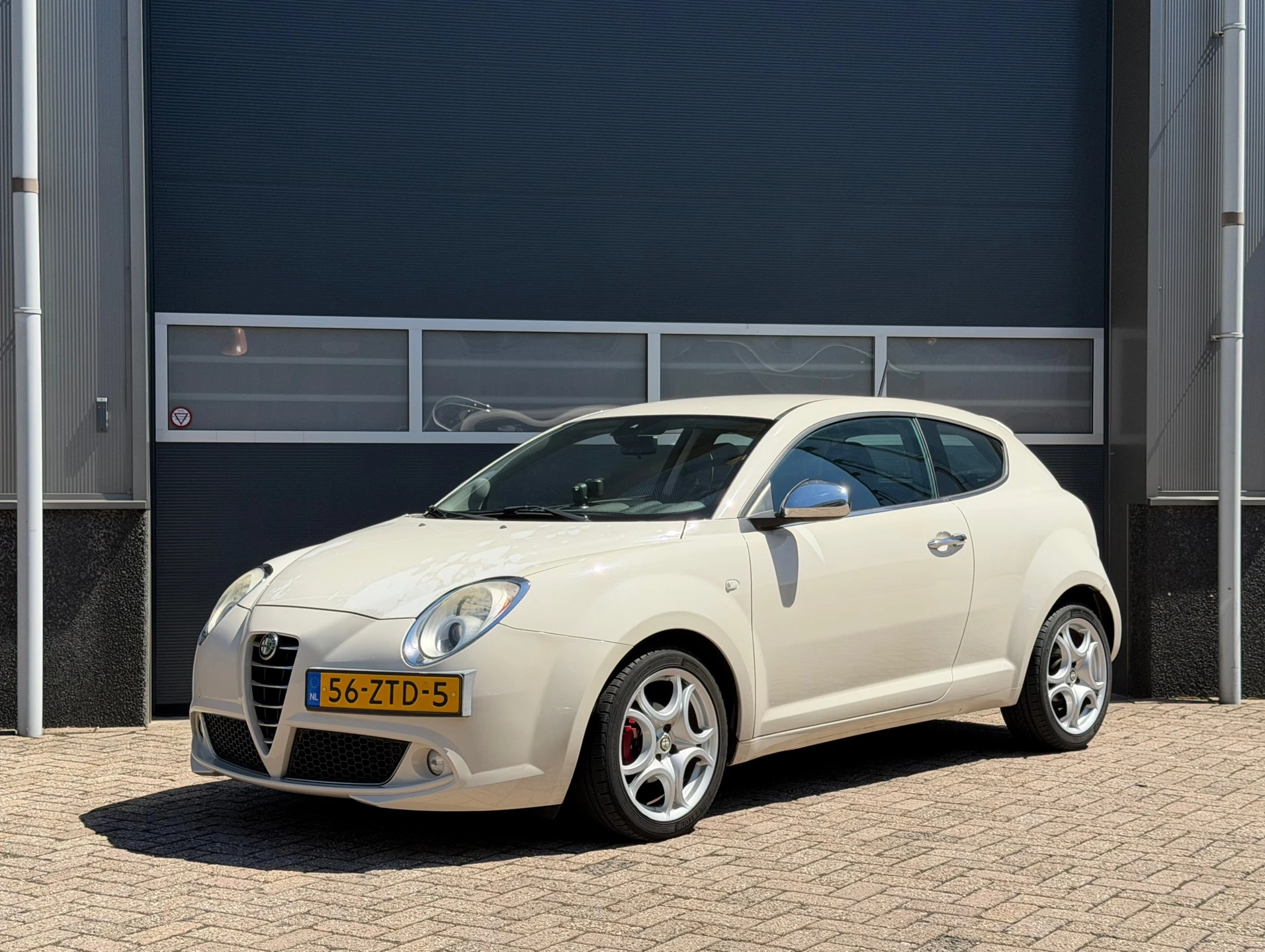 Alfa Romeo MiTo 2013 - 0.9 TwinAir Distinctive bj.2013 Leder|Clima|Nap. afbeelding 1