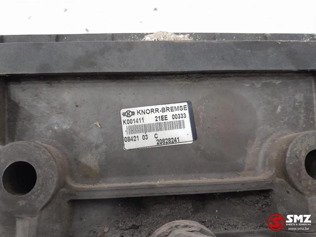 Volvo 2009 - Occ EBS achterasmodulator Volvo obrázek 6