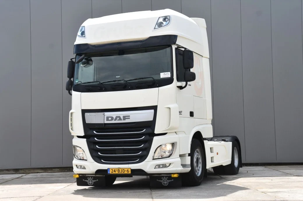 DAF XF 460 2017 - SSC 4x2 - HYDRAULIC SYSTEM - 775 TKM - AIRCO - ACC - 2 BEDS - GOOD CONDITION - afbeelding 1