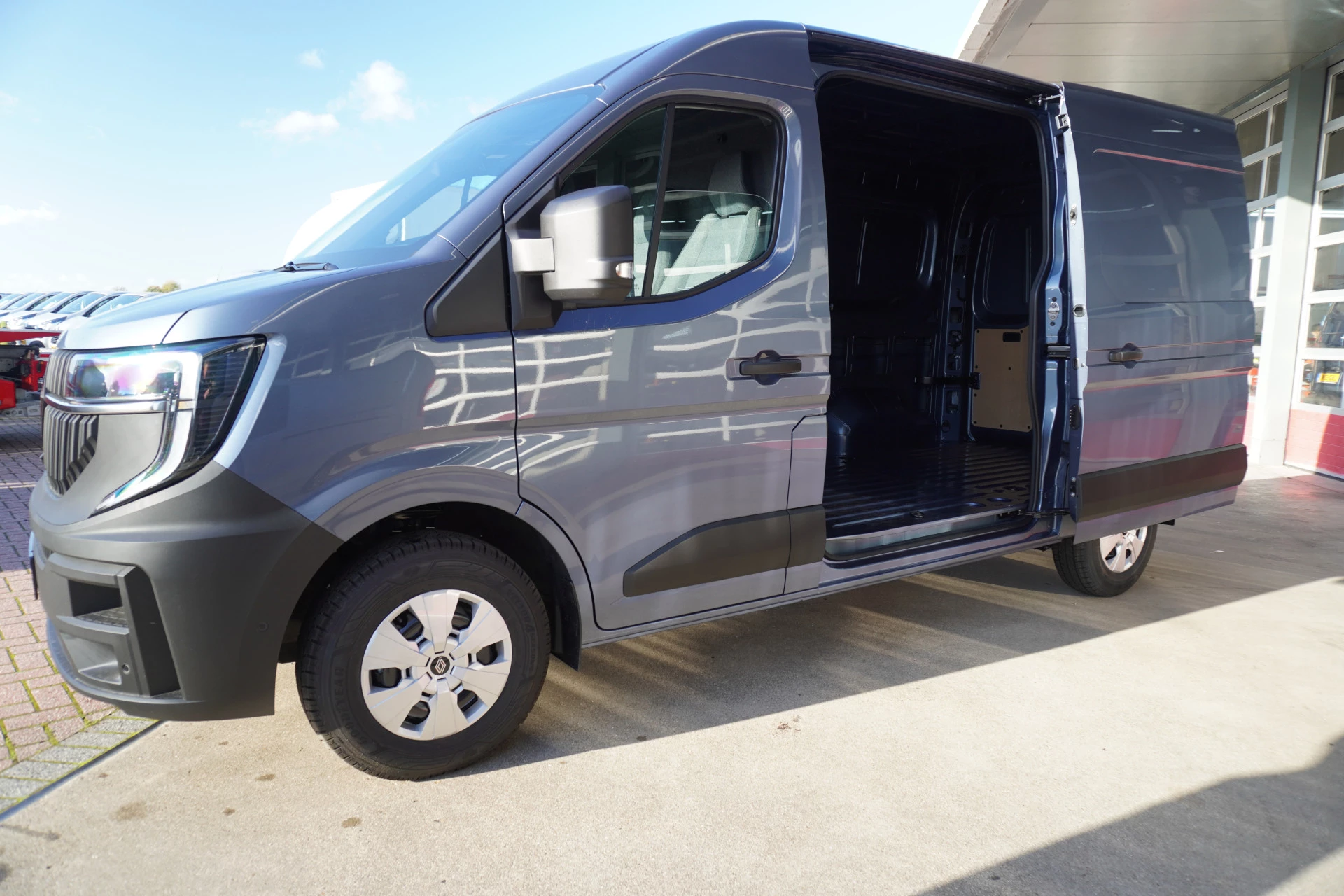 Renault Master 2024 - T35 2.0 dCi 170PK L2H2 Extra Schuifdeur L / R obrázek 10