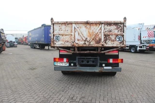Mercedes-Benz Axor 2008 - N/A image 9