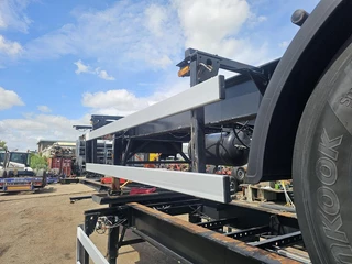 Groenewegen 45.07 CC-12-27 / 45 FT AND 40 FT CHASSIS BPW DISC. APK/TUV. 15-02-2027. PRIJS PER STUK. 2000 - N/A zdjecie 26