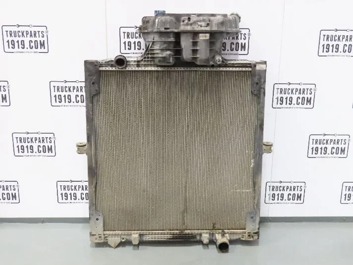 MAN TGX - 81.06101-6809 Radiateur afbeelding 1